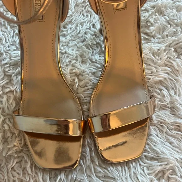 Forever 21 Rosegold 4” Heels - Picture 4 of 10